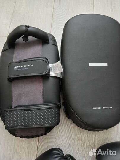 Шлем для единоборств, перчатки боксёрские детские