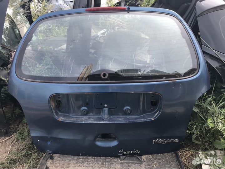 Крышка багажника Renault Megane Scenik