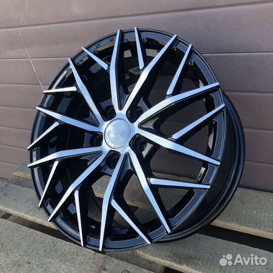 Race Ready CSS3347 16*7,0 5*100 ET42 57,1