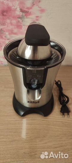 Соковыжималка для цитрусовых Kitfort KT-1108