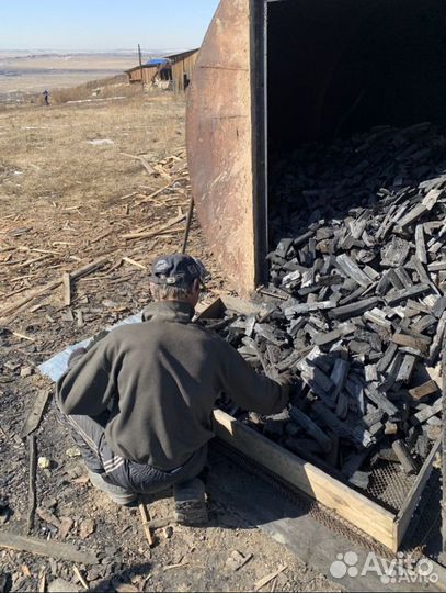 Готовый бизнес Древесный уголь с работниками