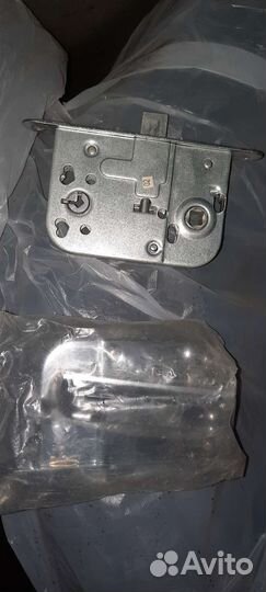 Замок врезной