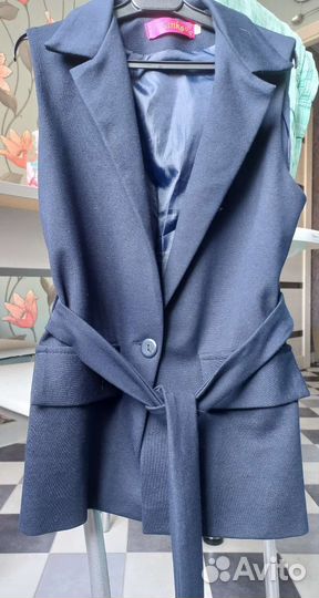 Жилетка школьная для девочки 134-140р