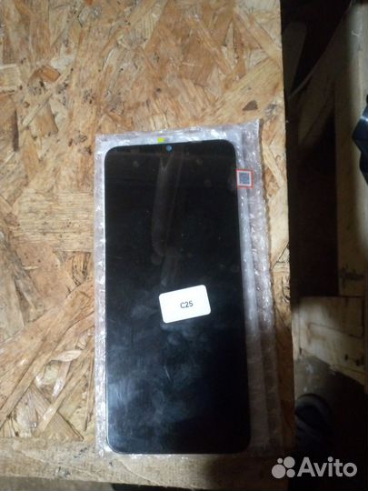 Новый экран для телефона Realmi C25s