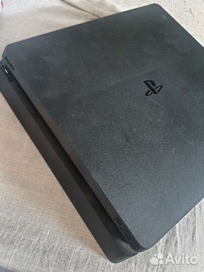 Sony PS4 slim 500gb + диск на Horizon zero dawn