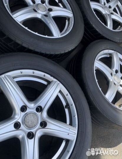 R17 Dunlop SP Sport Maxx 225/60, PCD 5x120 DIA 72.6