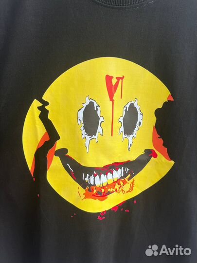 Футболка Vlone Smile