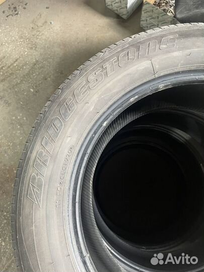 Bridgestone Dueler H/P 225/60 R17 99V