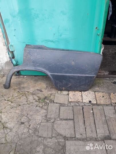 Крыло левое