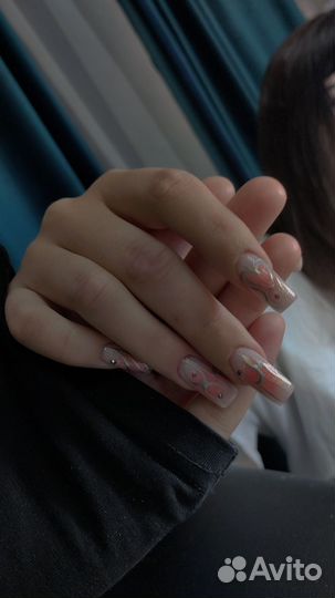 Маникюр и наращивание ногтей