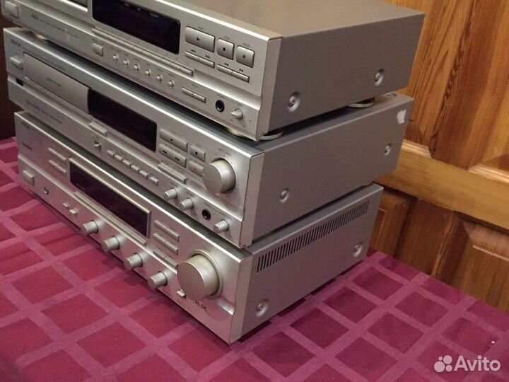 Denon D аудио стойка