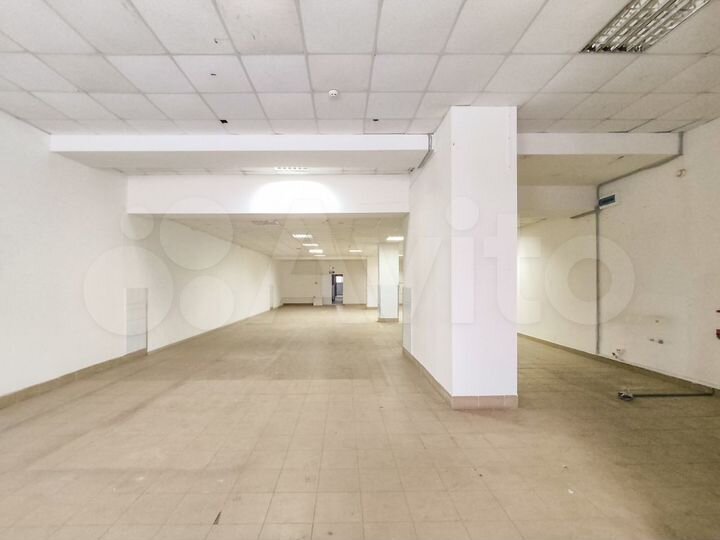 На первой линии Ленинградского проспекта, 348.3 м²