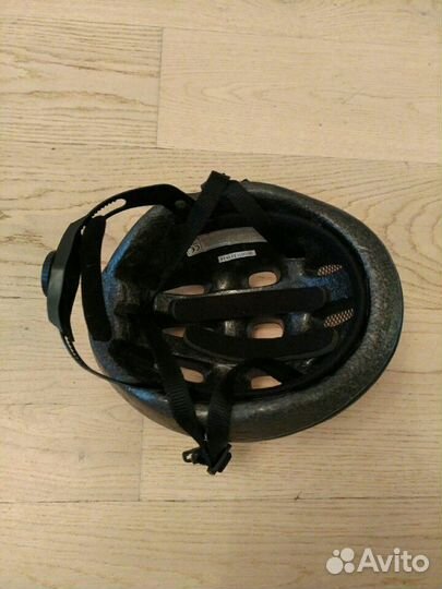 Шлем защитный / каска Roces