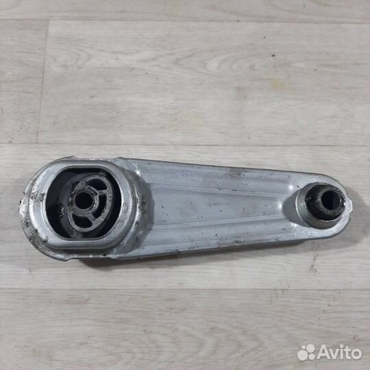 Подушка МКПП Nissan Almera G15 седан 2014