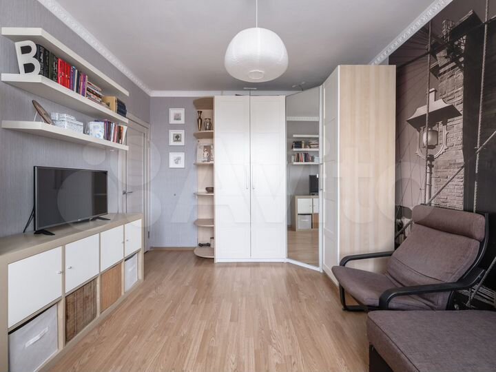 2-к. квартира, 56,3 м², 16/25 эт.