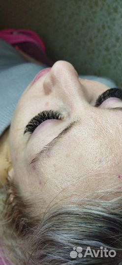 Наращивание ресниц, время работы 1,5-2максимум