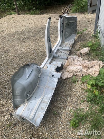 Лонжерон левый со стойкой Haval jolion