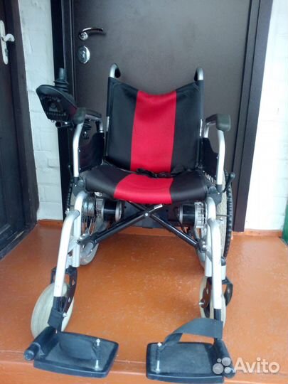 Коляска инвалидная