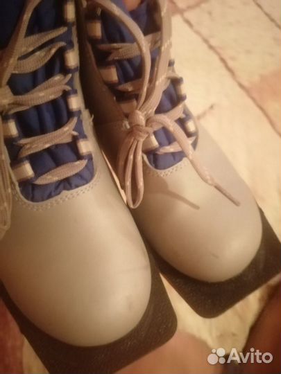 Лыжные ботинки для ребенка