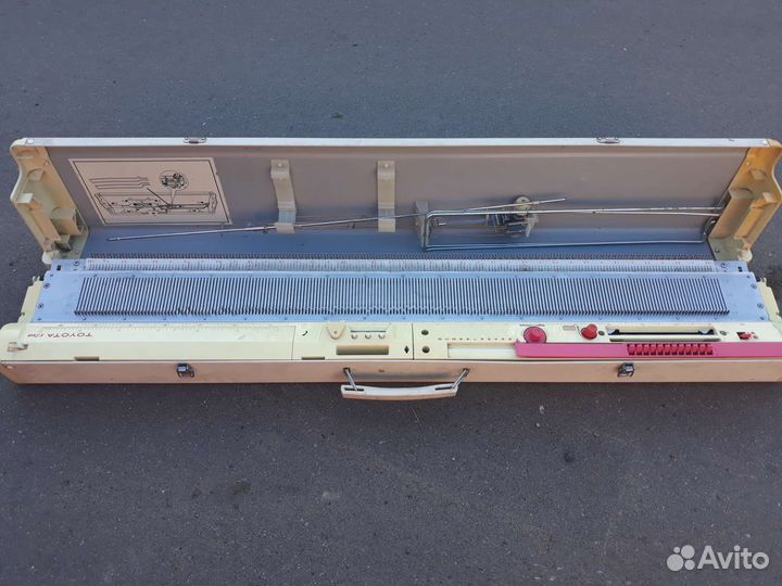 Вязальная машинка Toyota ks858