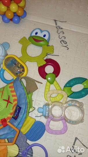 Игрушки погремушки пакетом