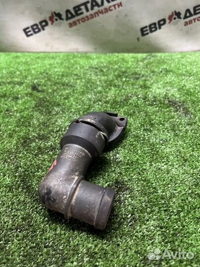 Корпус термостата Volkswagen Passat B4 универсал