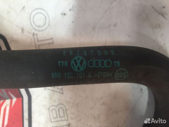 Патрубок на доп радиатор Шкода Фабия 2