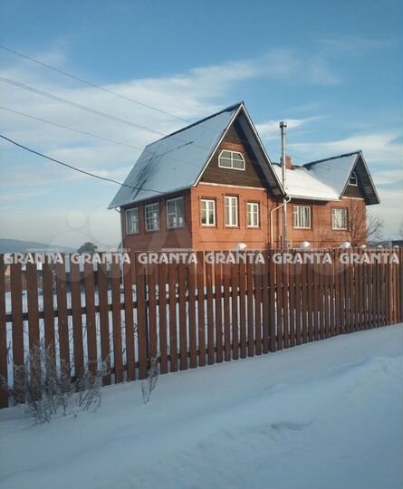 Дом 286 м² на участке 20 сот.