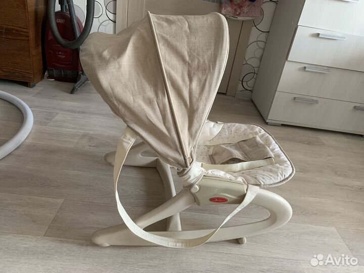 Шезлонг детский