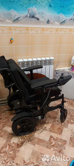 Инвалидная коляска с электроприводом