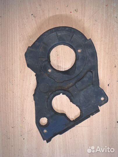 Кожух грм VW passat B6 2005-2010 06d109145b