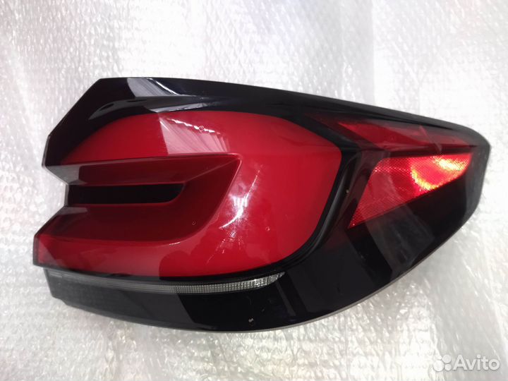 Фонарь задний правый BMW 5 G30 рест битый