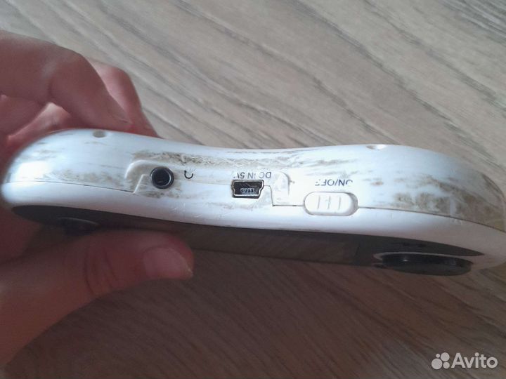 Консоль Milone ремонта не требует