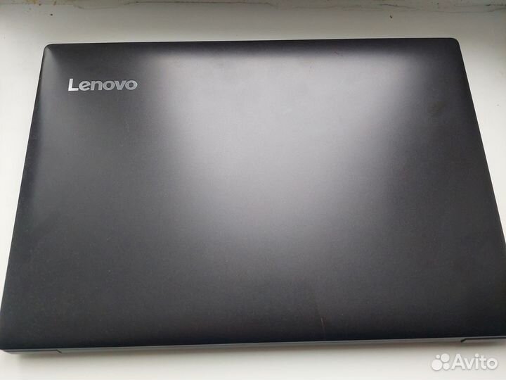 Ноутбук Lenovo
