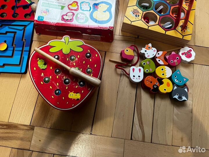 Развивающие игрушки сортер кубики пирамиды