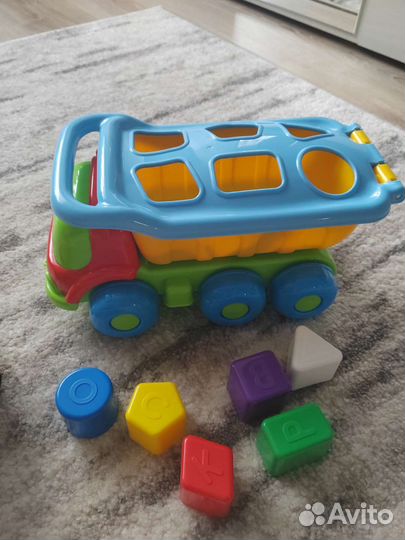 Развивающие машинки