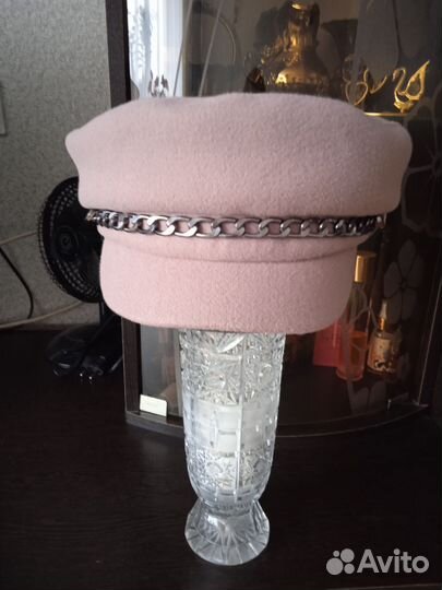 Кепи женская с цепочкой