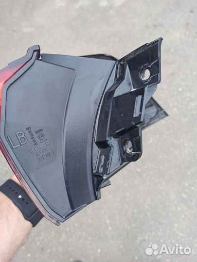 Фонарь задний левый Toyota Rav4 50 2018-2023