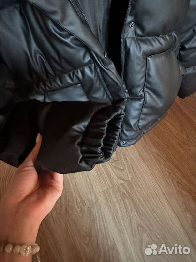 Новая куртка из экокожи