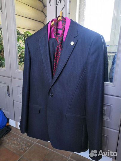 Костюм мужской