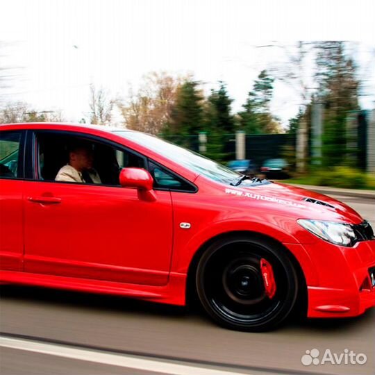 Накладки на пороги Mugen RR для honda civic 4D