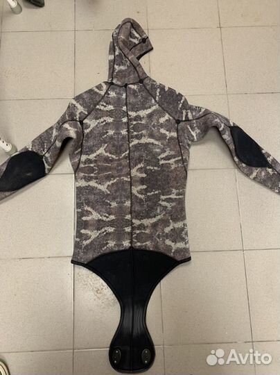 Гидрокостюм для подводной охоты 7мм omer