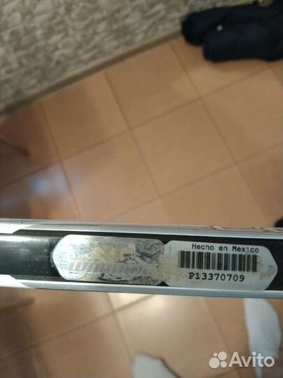 Клюшка хоккейная