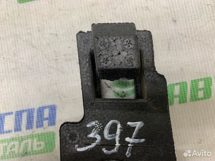 Абсорбер бампера передний правый Opel Zafira B