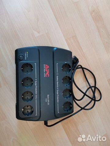 Источник бесперебойного питания APC Back-Up ES 700