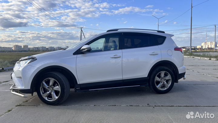 Toyota RAV4 2.5 AT, 2019, 63 000 км