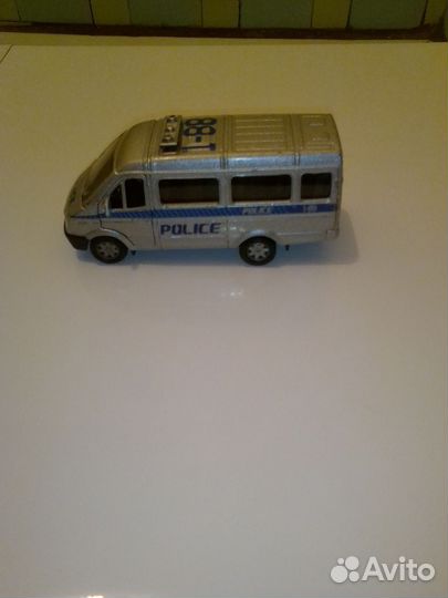 Модель автомобиля газель 1:43