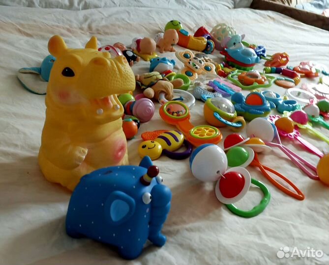 Игрушки погремушки грызунок