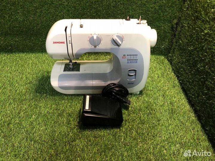 Швейная машина Janome 2039 (З)