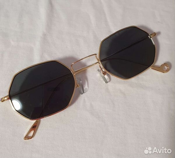 Солнцезащитные очки новые